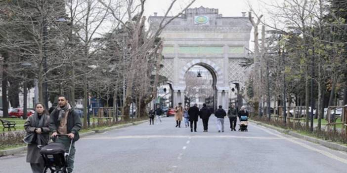 İstanbul Üniversitesi Kampüsü Göçmene Mülteciye Mesken Oldu