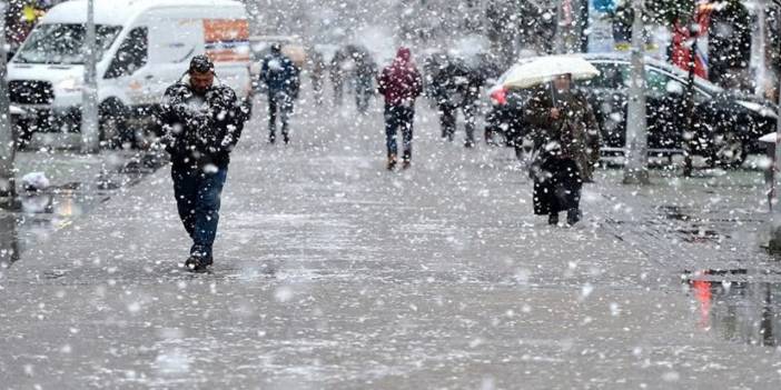 İstanbul ve Ankara dahil sağanak ve kar yağışı alarmı