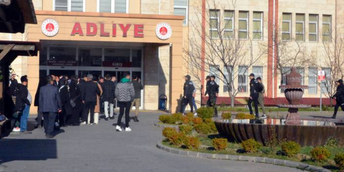 Sosyal Medyadan Dolandırıcılık Yapan 16 Şüpheli Adliyede