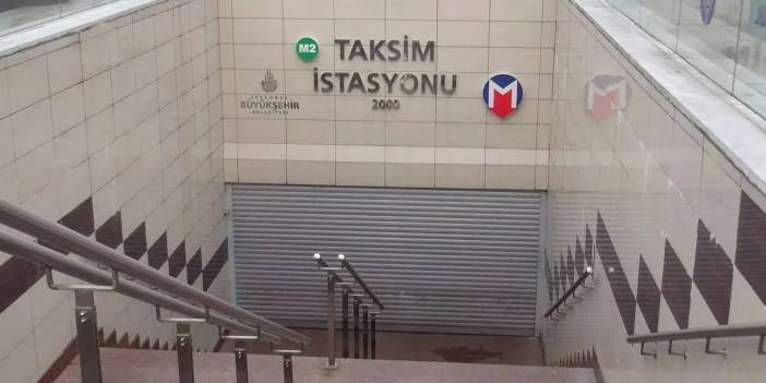 AKP'nin '8 Mart' kutlaması! Metro istasyonu kapatıldı