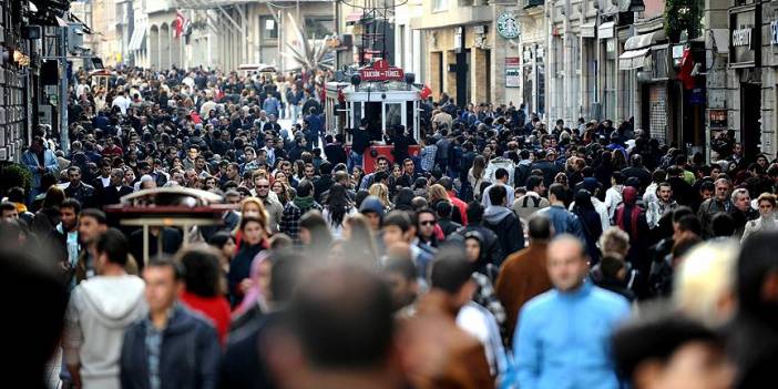 Dünyanın en kalabalık ülkeleri listesinde Türkiye'nin kaçıncı sırada olduğuna şaşıracaksınız