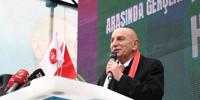 Turgut Altınok Tekrara Düştü: Emekliye Yine Ücretsiz Ulaşım Vaat Etti!