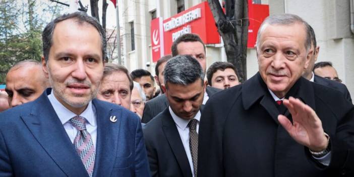 Eski Ortaklar Kılıçları Çekti, Ünlü Araştırmacıdan AKP'ye Uyarı Geldi