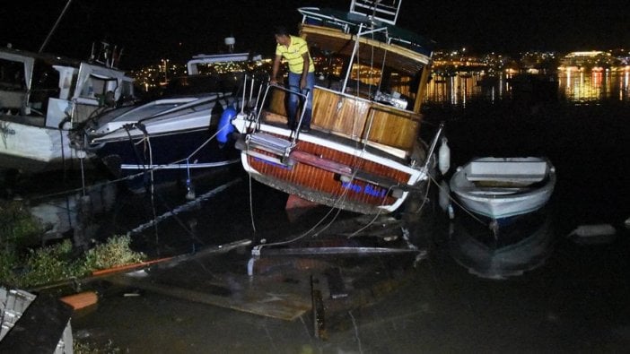 Uzmanlar İstanbul'u tsunami için uyardı! İlçe ismi bile verdiler...