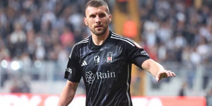 Beşiktaş'ın Başı Ante Rebic ile dertte! Ayrılık için şart koştu!