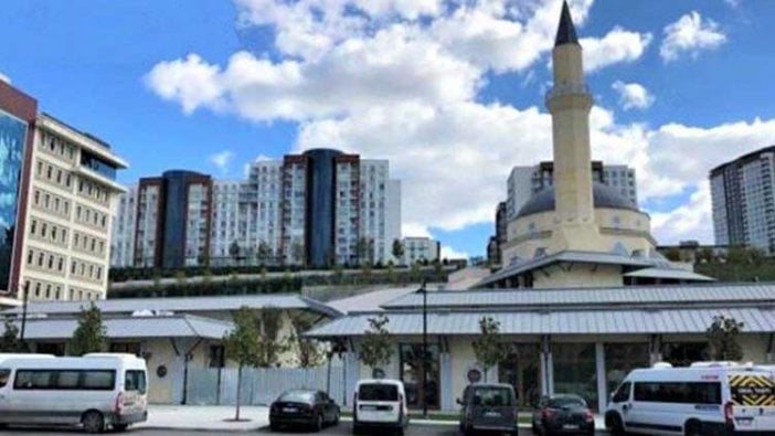 Ticaret için cami alanı küçültüldü