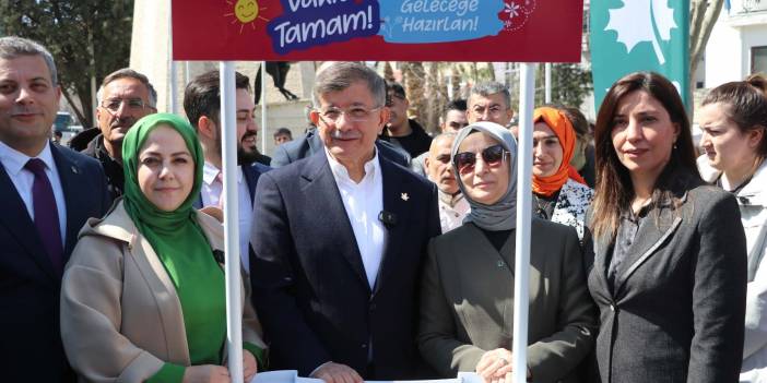 Davutoğlu, Denizli'de İsrail protestosuna katıldı