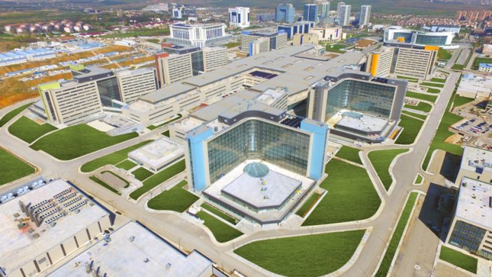 Ankara Şehir Hastanesi kabule başladı