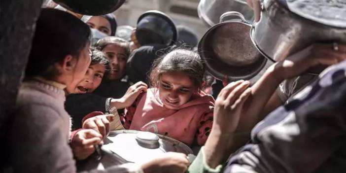 Gazze'de Bir Çocuk Daha Yetersiz Beslenmeden Öldü