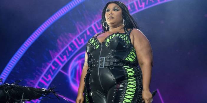 Lizzo Müziği Bıraktı