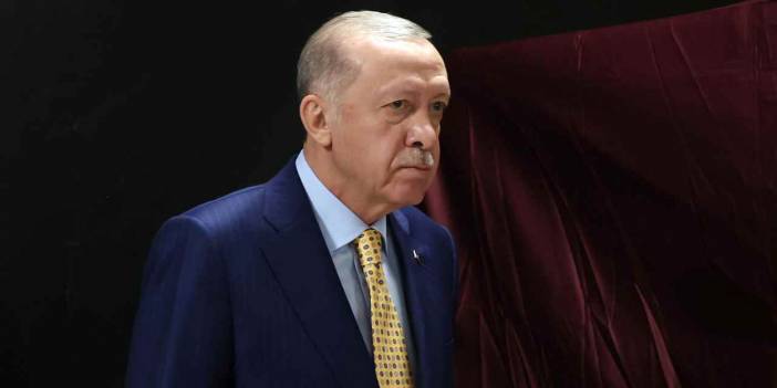 AKP'li Cumhurbaşkanı Erdoğan'dan oy verme işlemi biter bitmez mesaj: 'Sandıklara sahip çıkın'