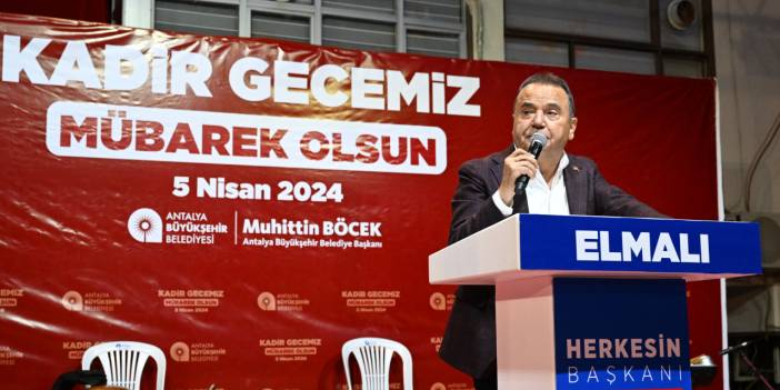 Muhittin Böcek, Kadir Gecesi’ni Elmalı’da Geçirdi