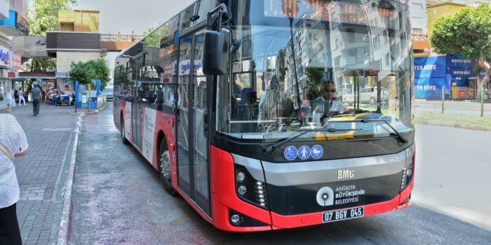 Antalya’da Ulaşım Bayramda Ücretsiz Olacak