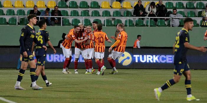 Galatasaray'ın Süper Kupa Tişörtünde Dikkat Çeken Detay!