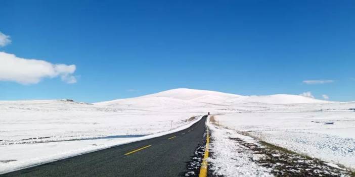 Kars'ın Yüksek Kesimleri Beyaza Büründü