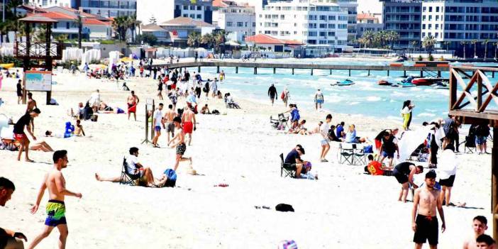 Çeşme, Ramazan Bayramı'nda Doldu Taştı