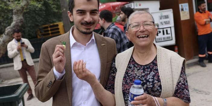 Çankaya Belediye Başkanı Güner’den Vatandaşlara Kuğulu Park Sürprizi! Yoğun İlgiyle Karşılaştı