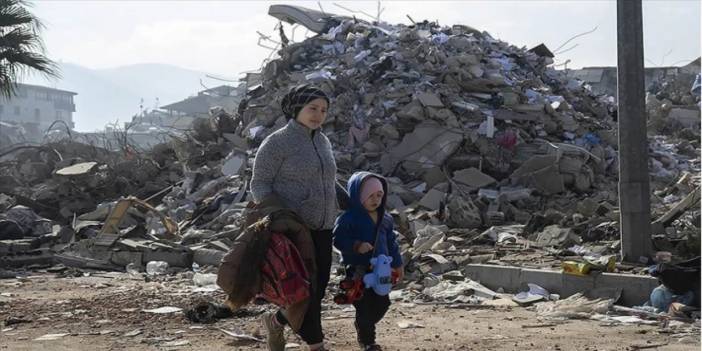 Deprem Yardımları Bankada Depremzedeler Konteynerde!