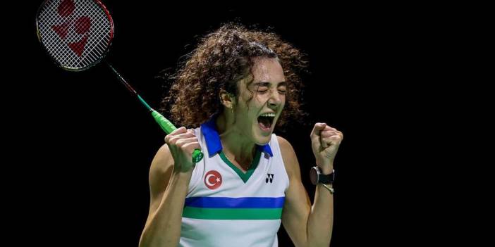 Milli badmintoncu Neslihan Arın, Avrupa Şampiyonası'nda yarı finale yükseldi