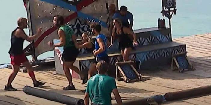 Survivor All Star'da Ogeday'la kavga eden Yunus Emre'ye Acun Ilıcalı'dan görülmemiş ceza