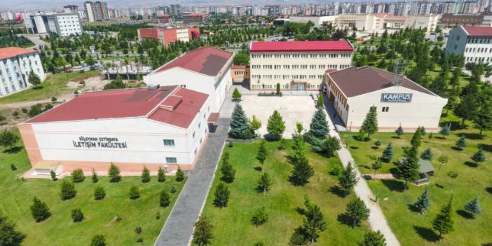 Köklü Devlet Üniversitesi 144 Sözleşmeli Personel Alacağını Duyurdu! Başvuru Süresinin Dolmasına Çok Az Bir Zaman Kaldı