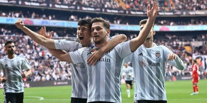 Beşiktaş'a 2 Yıldız İsimden Kötü Haber!