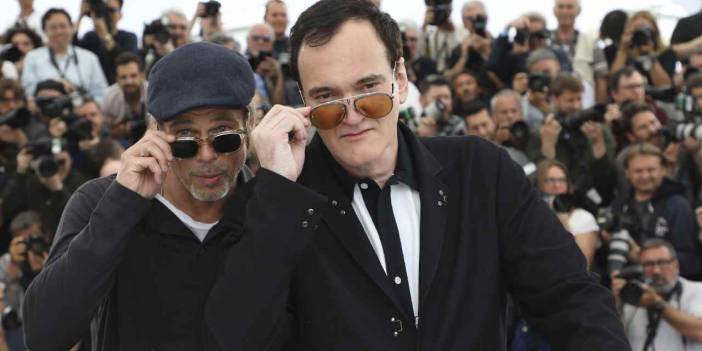 Ünlü yönetmen Tarantino, 'son film' planını çöpe attı
