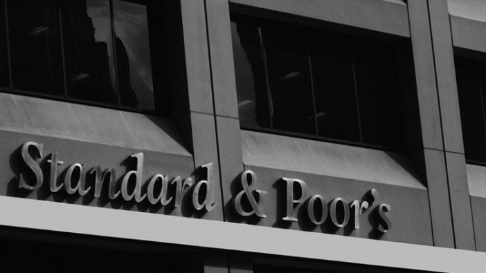 S&P’den TL ve batık krediler için şoke eden rapor!