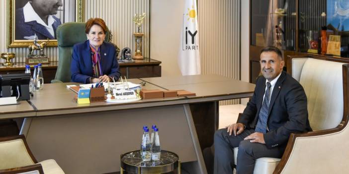 Akşener'in Başdanışmanı Desteklediği Adayı Açıkladı!