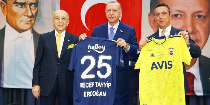 Cumhurbaşkanı Erdoğan'ın Fenerbahçe Esprisi Toplantıya Damga Vurdu