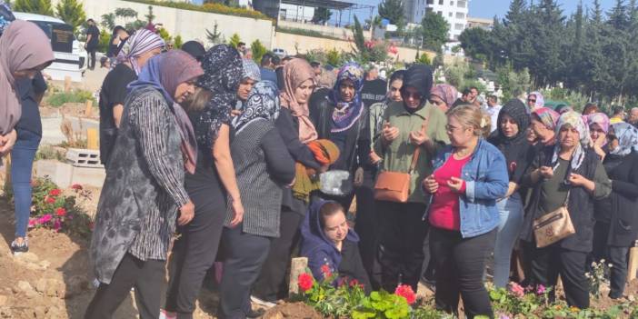 Kızının Düğün Günü Toprağa Verildi