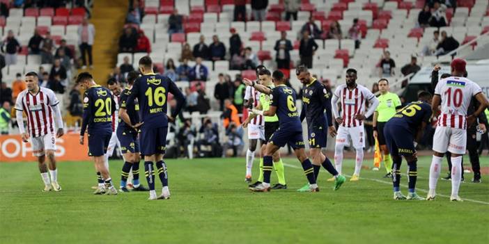 Fenerbahçe'ye Şampiyonluk Yolunda Bir Darbe Daha