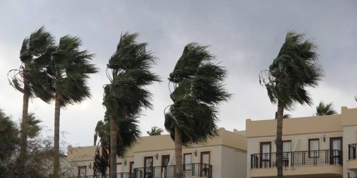 Meteoroloji Uyardı: Fırtına Bu Bölgeyi Etkisi Altına Alacak!