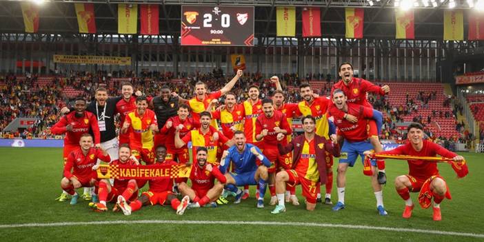 Süper Lig Yolunda Olan Göztepe'den Sürpriz Karar!