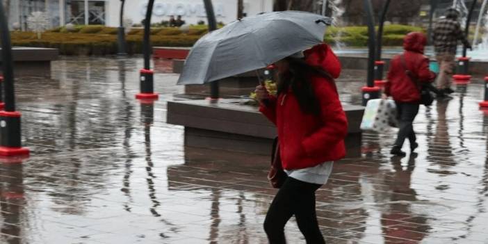 Batı Ve Orta Karadeniz'e Gök Gürültülü Sağanak Uyarısı