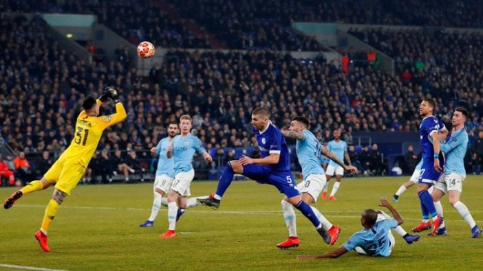 Schalke 04: 2 - Manchester City: 3 / MAÇIN ÖZETİ