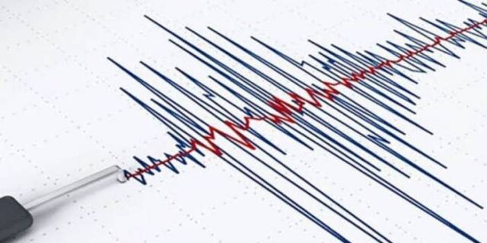 Burdur'da Korkutan Deprem