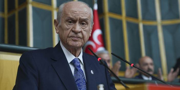 Bahçeli Seçimin Ardından Belediye Başkanlarını Topluyor