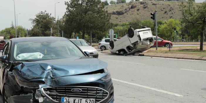Kayseri'de Feci Kaza: 3 Kişi Yaralandı!