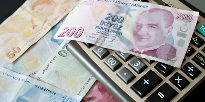 Hazine 2 İhalede 36,4 Milyar Lira Borçlandı