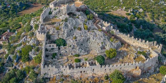 Antalya'da Karayoluyla Ulaşımı Olmayan Tek Yer! On Binlerce Turist Akın Ediyor!