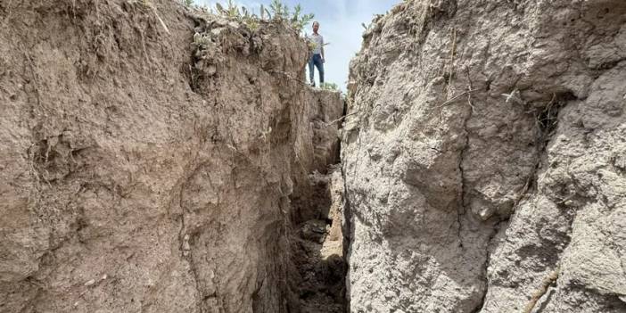 Konya'daki yüzey yarıkları bölgede yaşayanları tedirgin etti