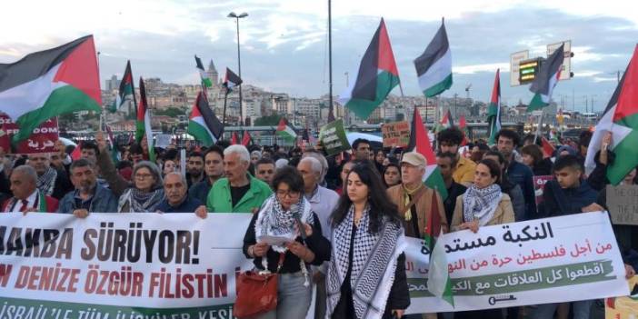 Nakba'nın 76'ncı Yılında İstanbul'da Dayanışma Yürüyüşü