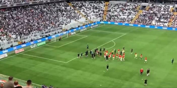 Beşiktaş- Hatayspor Maçında Duygusal Anlar!