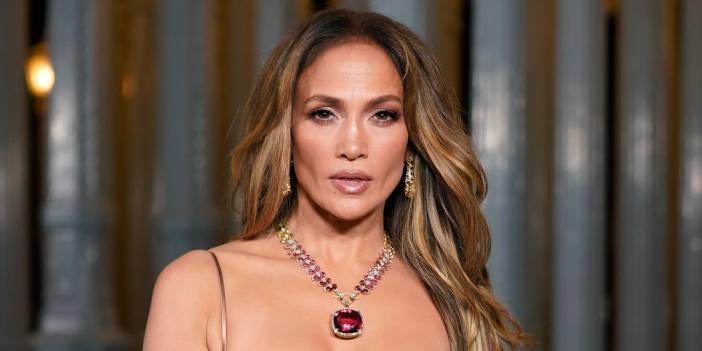 Jennifer Lopez Turnesini İptal Etti