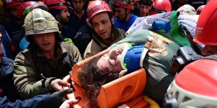 İstanbul'da Yine Bina Çöktü! Kendiliğinden Yıkılıyorlar, Uzmanlar Uyarıyor: 2-3 Bin Bina Saatli Bomba Gibi