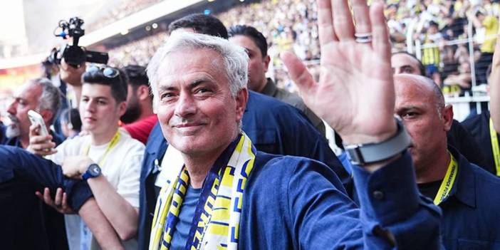 Jose Mourinho'nun Kariyeri Başarılarla Dolu