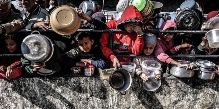 10 Çocuktan 9'u Aç Yatıyor! Milyonlarca Çocuk Kıtlık Mücadelesinde