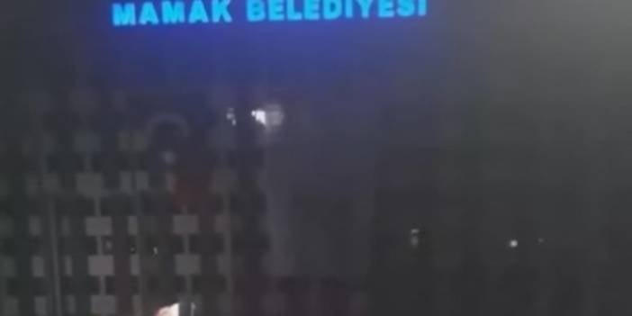 Mamak Belediyesi'ne Pompalı Tüfekle Saldırdı!