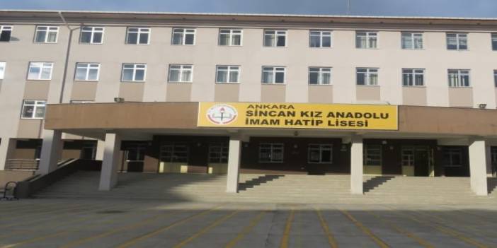 Tacizle Suçlanan Müdüre Kız İmam Hatip Lisesinde Yeni Görev!